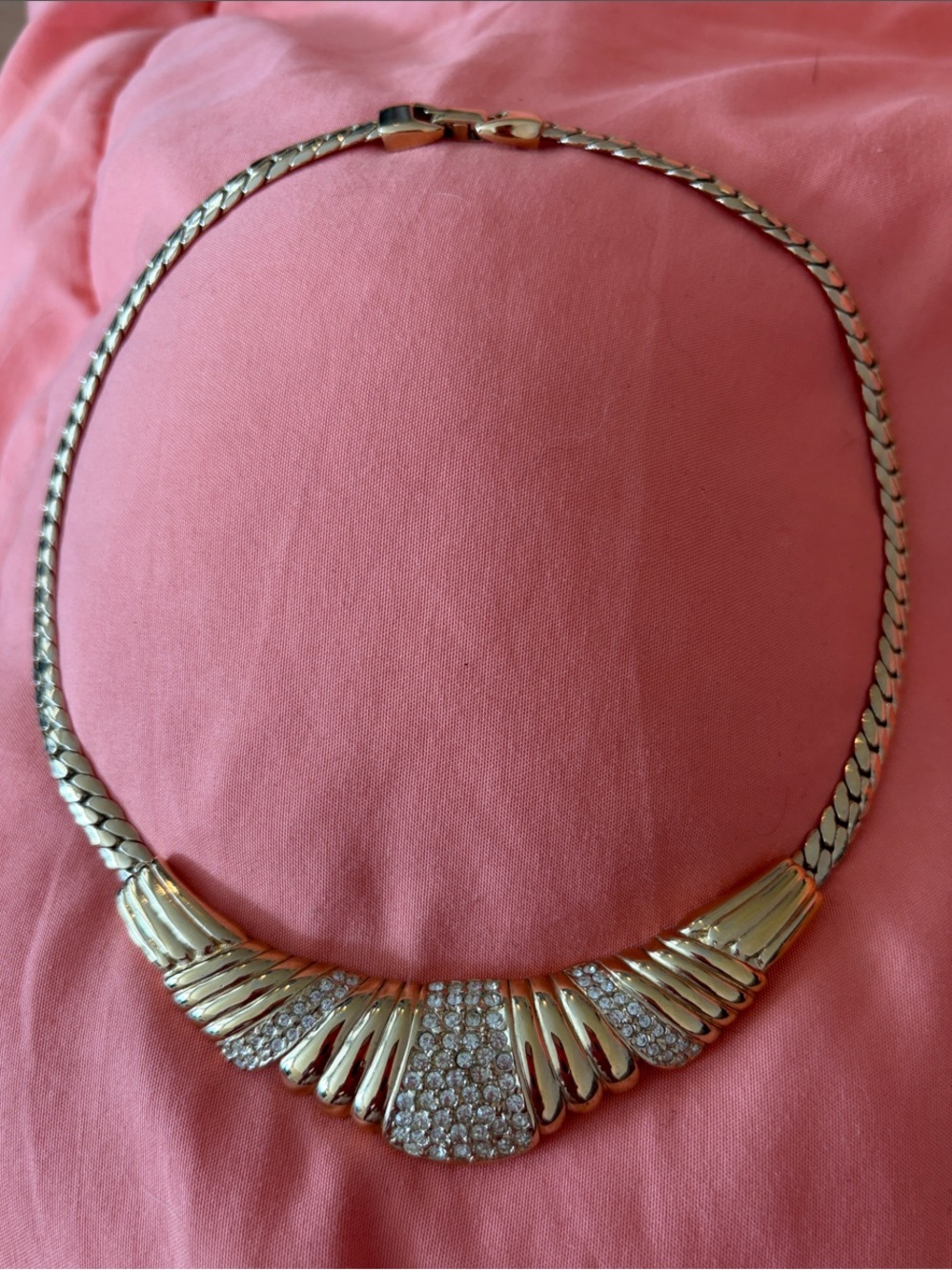 VINTAGE OSCAR DE LA RENTA SIGNED STATEMENT CHOKER | GOLD-TONE + PAVÉ CRYSTALS